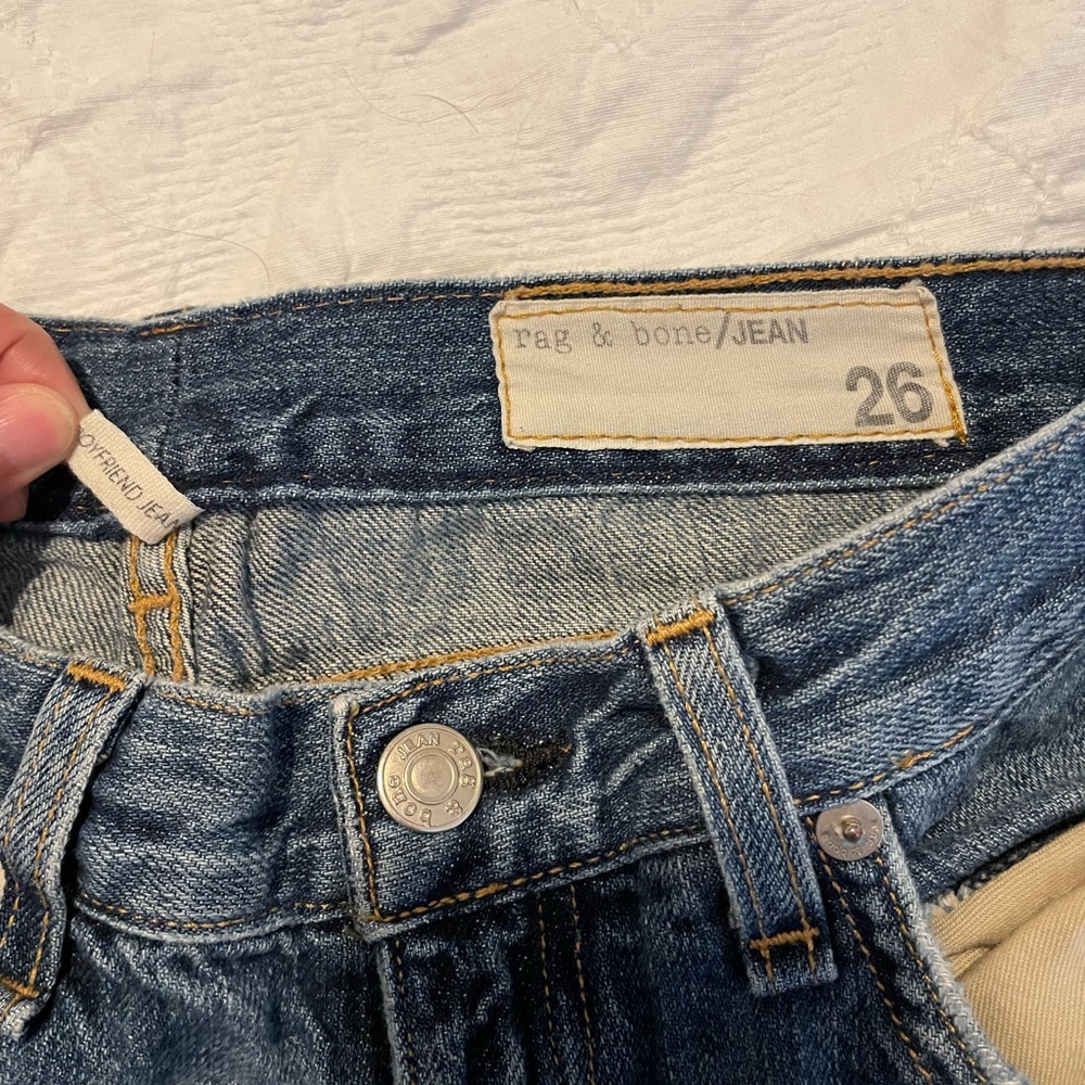 Rag & Bone boyfriend jeans size 26